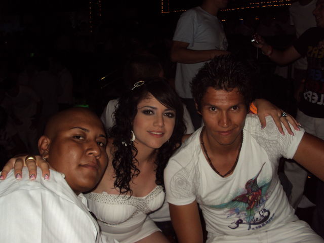 Alfredo y Lalo muy bien acompañados